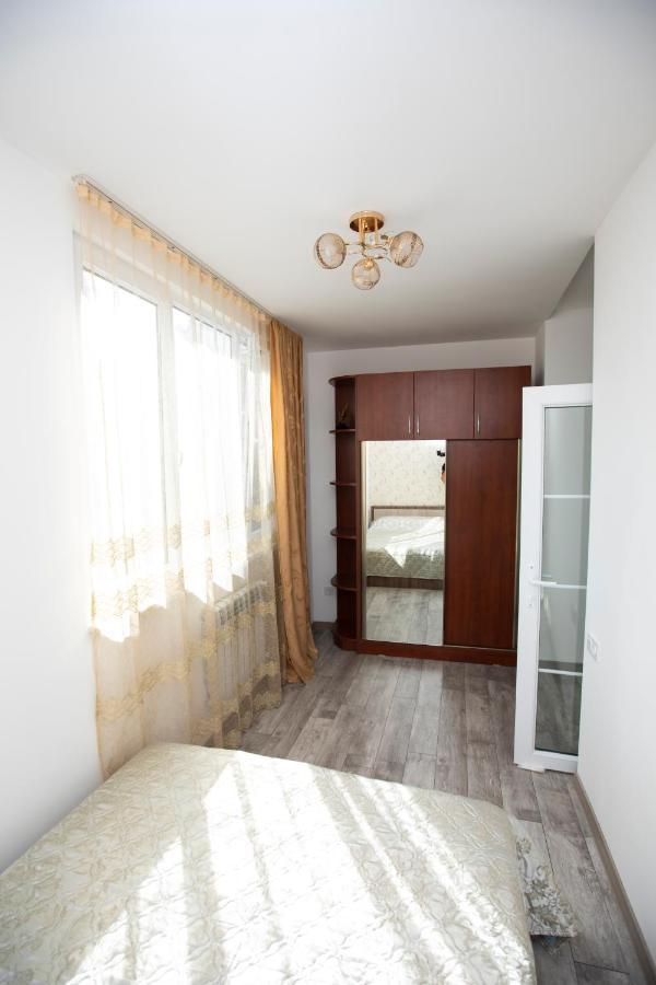 Modern Apartment In The Center With The View Of The Majestic Ararat Erivan Dış mekan fotoğraf